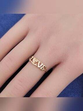 Vintage 14k Gold Love Script Diamond Accent Dainty Ring Size 7